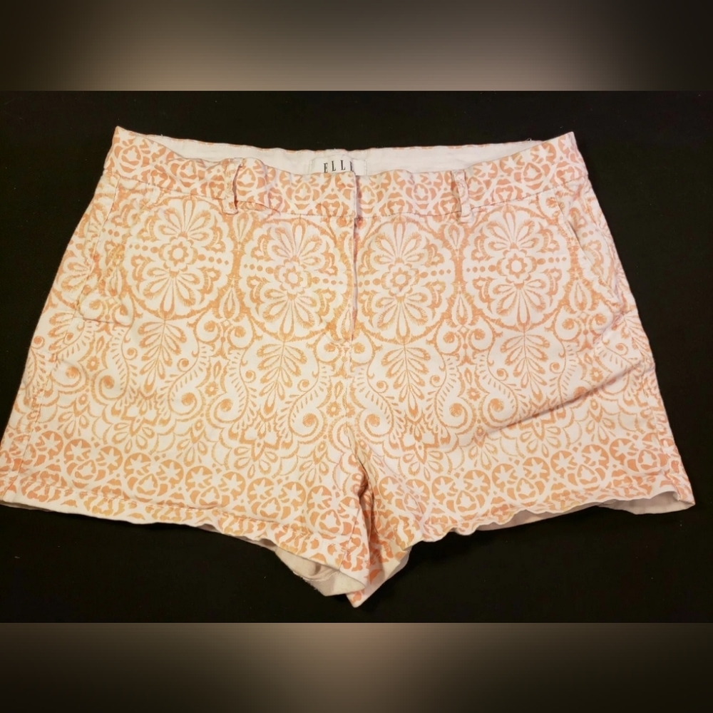 ❤️ Women's Elle Brand Shorts | White/Peach Paisley | Size 12 ❤️